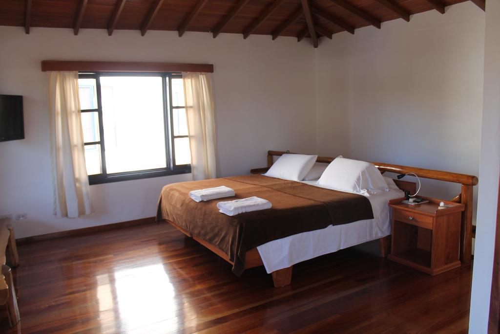 Galapagos Cottages Puerto Ayora  Room photo